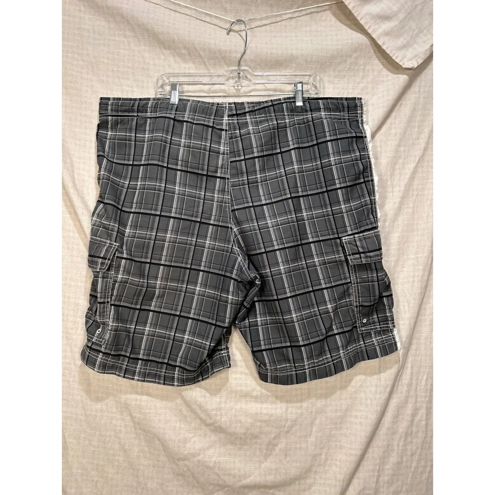 Nike Sportswear Mens XXL Plaid Cargo Board Shorts Grey Black White Purple Swoosh